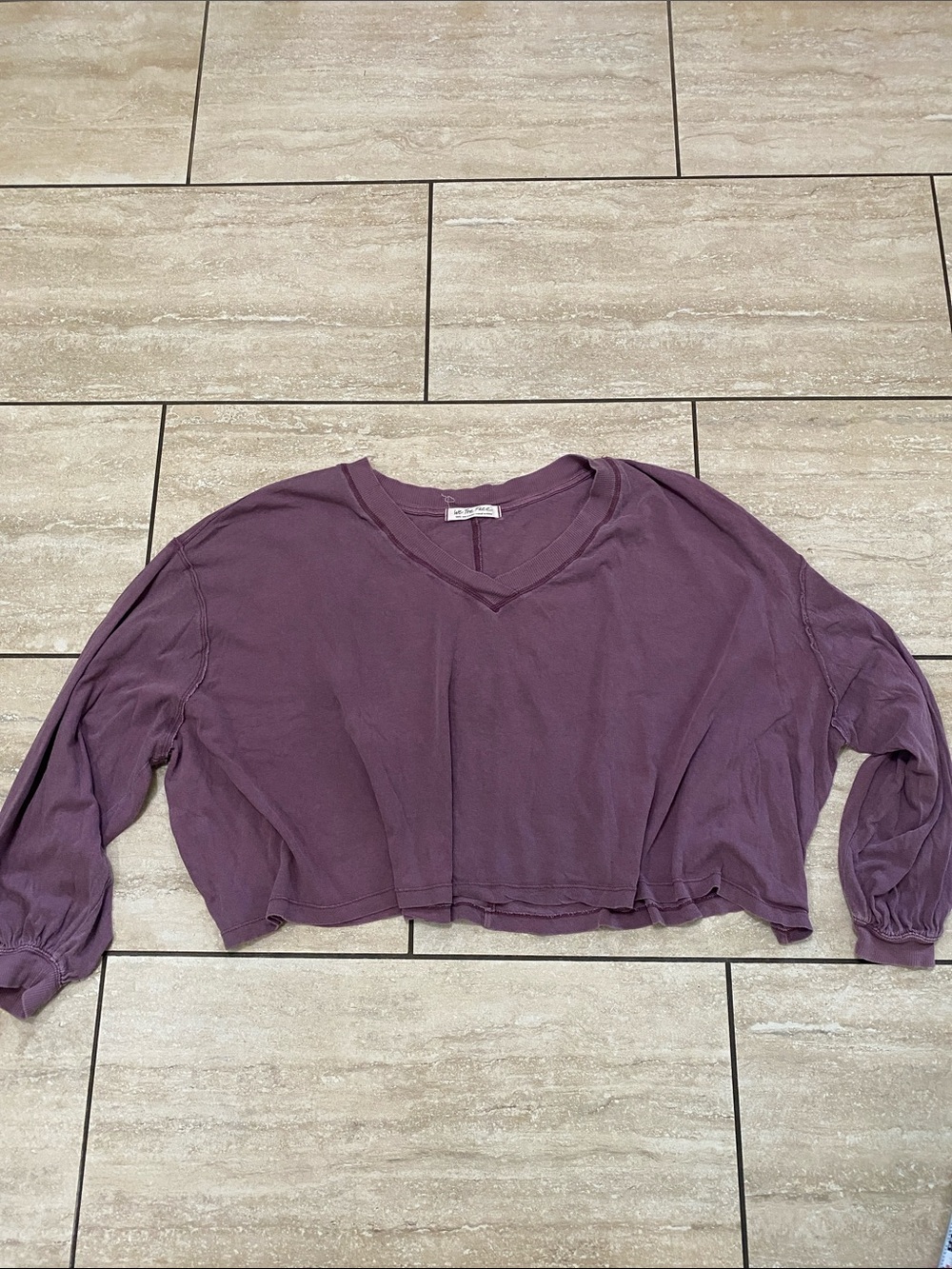 We The Free Cropped V-Neck Long Sleeve Top — Mauve Purple